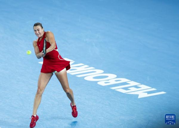 澳网：萨巴伦卡晋级女单决赛