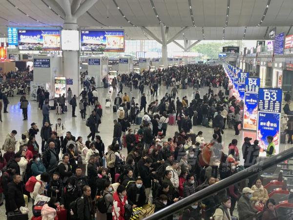 今天正式开启！深圳这些地方已人山人海！多图直击→