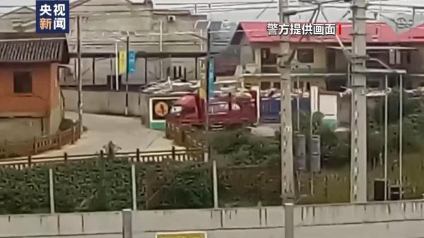 十六万余瓶假酒被销毁！云南警方捣毁假酒黑色产业链