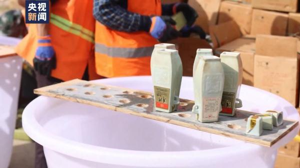 十六万余瓶假酒被销毁！云南警方捣毁假酒黑色产业链