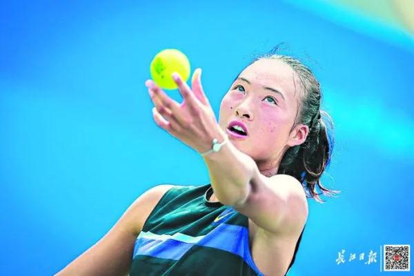 湖北姑娘郑钦文今天澳网争冠!12岁照片罕见曝光 湖北姑娘郑钦文今天澳网争冠!12岁照片罕见曝光