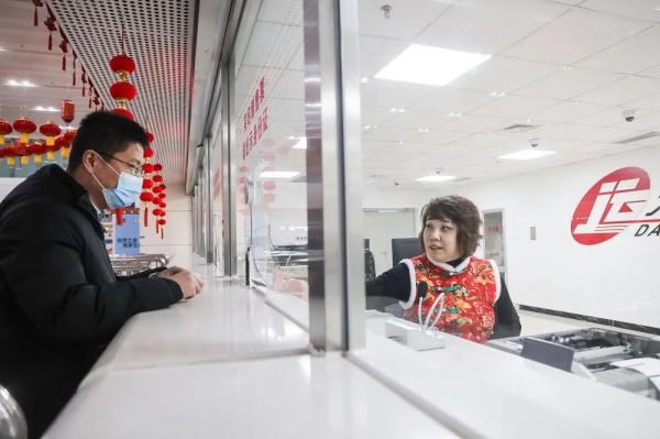 实拍!大连春运首日 实拍!大连春运首日