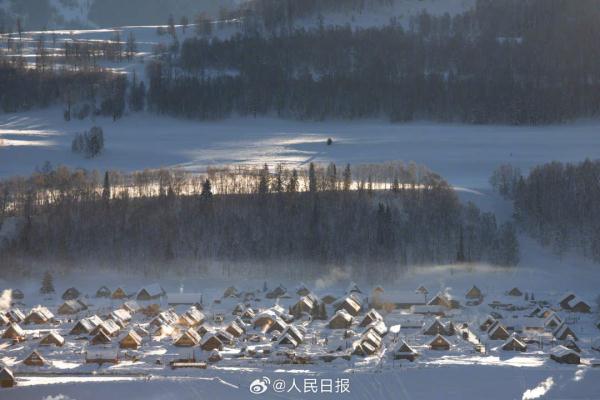 雪后的新疆禾木美如冬日童话