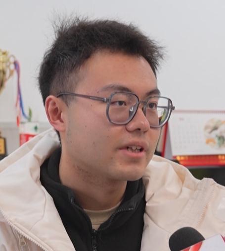 慕了！深圳这两位老师靠“送礼”成功圈粉