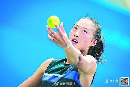 照片曝光！12岁郑钦文看李娜澳网夺冠电视直播