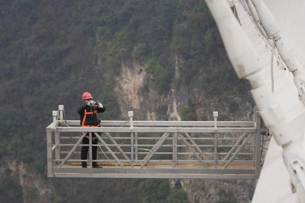 张家界大峡谷玻璃桥:全面检查待游客 张家界大峡谷玻璃桥:全面检查待游客