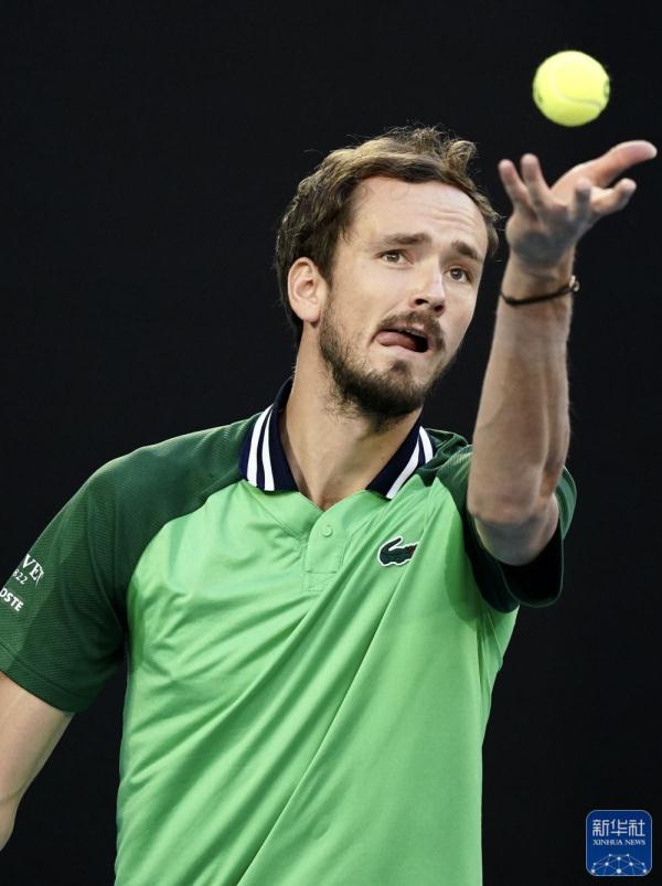 网球丨澳网男单决赛:辛纳夺冠 网球丨澳网男单决赛:辛纳夺冠