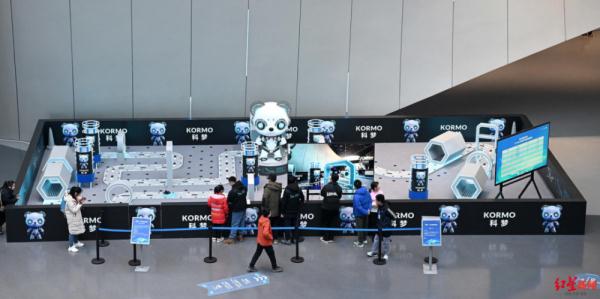 成都科幻馆正式开放 首日5000人预约逛馆