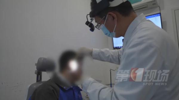 全球患者仅500多！男子右脸肿成“鹌鹑蛋”，原来是这罕见病…