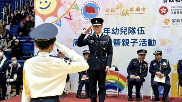 香港萌娃升国旗,唱国歌!爱国教育从这里开始 香港萌娃升国旗,唱国歌!爱国教育从这里开始