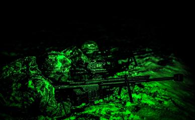 超酷视角！看高原侦察兵夜间战术演练现场