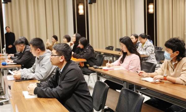 新能源车过海船票为什么难买？官方回应来了