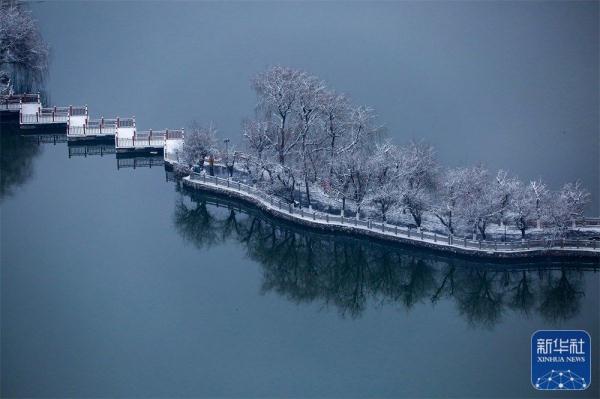 贵州六盘水:雪后宛如水墨画 贵州六盘水:雪后宛如水墨画