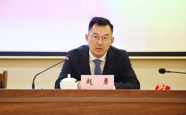 新能源车过海船票为什么难买？官方回应来了
