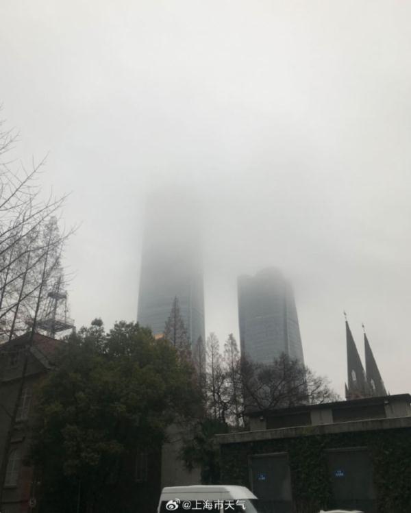 一片白茫茫，上海今晨几乎“看不见”！中央气象台震惊：这种预报图头一次见