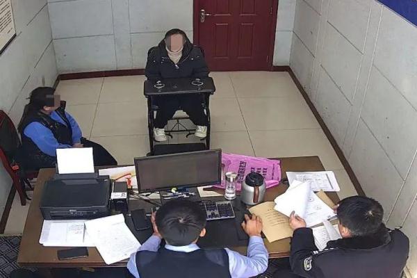 39岁女主播,被刑拘! 39岁女主播,被刑拘!