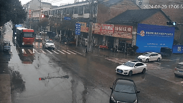 20公里22分钟!“你只管踩油门,剩下的交给我们!” 20公里22分钟!“你只管踩油门,剩下的交给我们!”