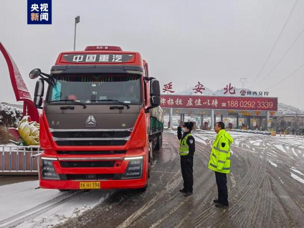 冰冻橙色预警！山东8地有大到暴雪局部大暴雪，最大雪深18厘米
