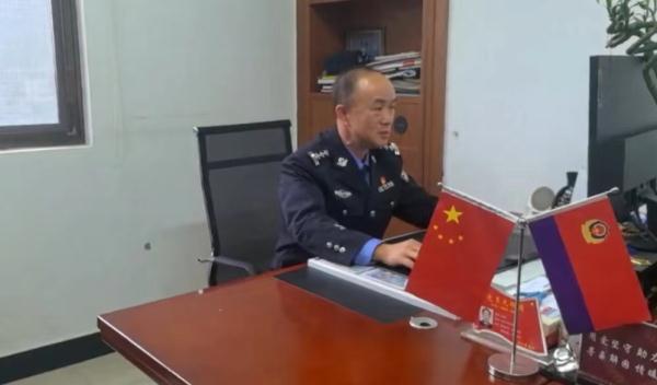 野居深山十余年 警方帮他找到了家 野居深山十余年 警方帮他找到了家