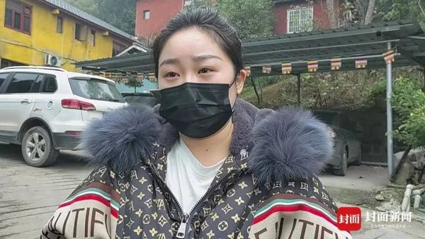 “重庆姐弟坠亡案”两凶手被执行死刑，生母祭奠孩子：你们可以安心了