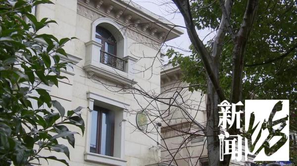 “我买的，别人管不了！”沪一女子家车库的奇葩用途，让邻居崩溃...