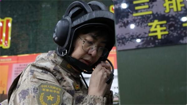 清华大学副教授,为何选择成为军队文职人员? 清华大学副教授,为何选择成为军队文职人员?