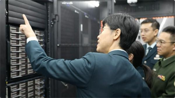 清华大学副教授,为何选择成为军队文职人员? 清华大学副教授,为何选择成为军队文职人员?