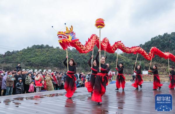 美丽乡村开启新春年俗文化节