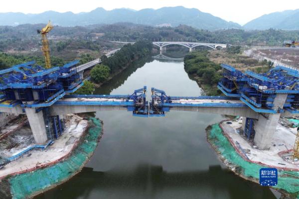 重庆轨道交通15号线建设取得新进展 重庆轨道交通15号线建设取得新进展