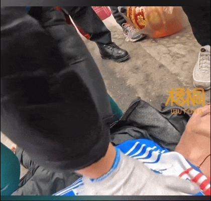 别着急!您的外卖小哥可能正在救人! 别着急!您的外卖小哥可能正在救人!