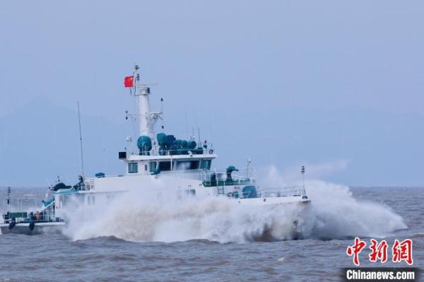 新年开训 福州海警海上训练忙