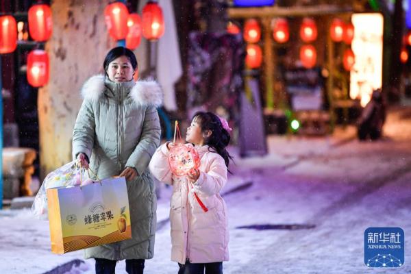 新春走基层丨河南郑州：旧厂新春年味浓
