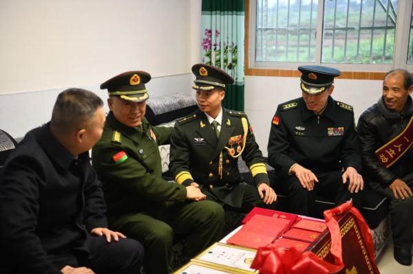 祝福！一等功+求婚成功