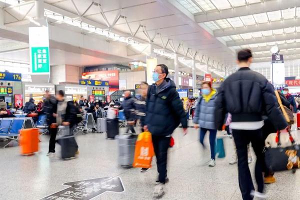 好消息!上海虹桥枢纽宣布:春运期间,网约车全天1小时内免费停 好消息!上海虹桥枢纽宣布:春运期间,网约车全天1小时内免费停