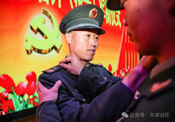 高级军士晋升！少尉排长授衔