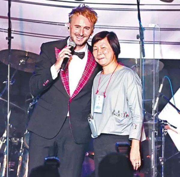 香港TVB“最强老外龙套”河国荣 烧炭亡