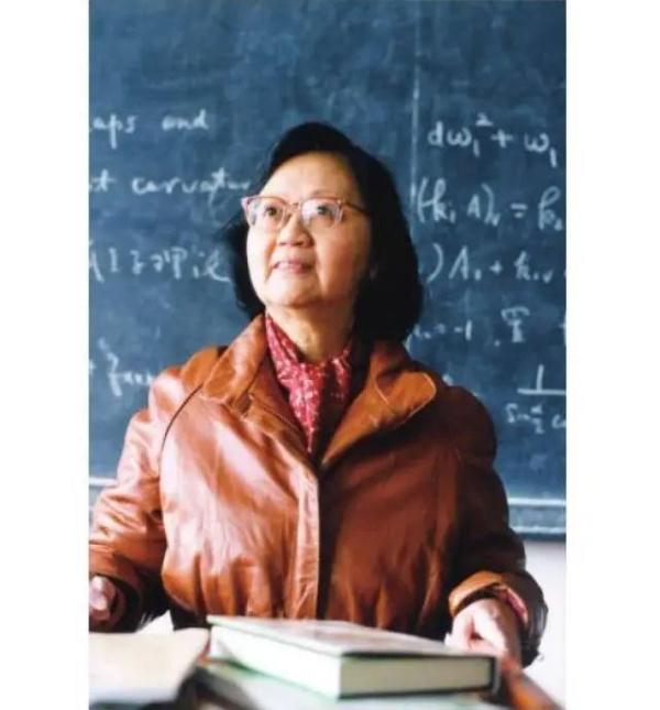 复旦大学发布讣告：胡和生因病在沪逝世，享年96岁