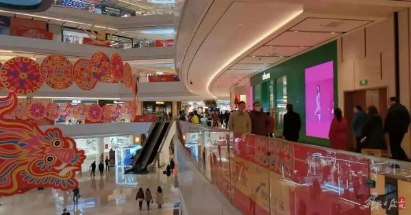 临近过年，上海冷清、“人少”？记者实地探访发现……