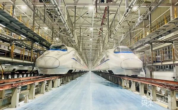 看!“动车医生”多了些不会说话的“新同事” 看!“动车医生”多了些不会说话的“新同事”