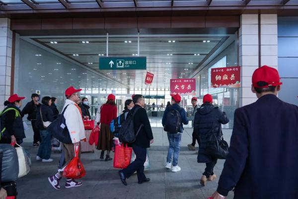 D1812、D1834,广州→贵州!免费! D1812、D1834,广州→贵州!免费!