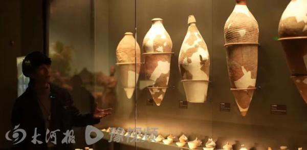 陕西25岁博主“地毯式”环游河南火了:我一个陕西人,在河南被宠成了王子 陕西25岁博主“地毯式”环游河南火了:我一个陕西人,在河南被宠成了王子