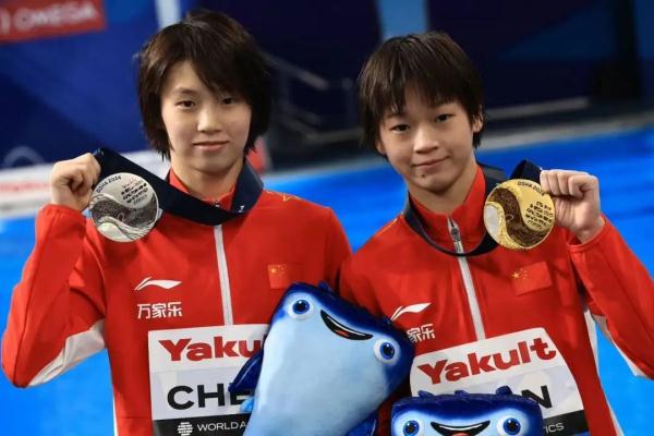 全红婵世锦赛摘金,成就生涯大满贯 全红婵世锦赛摘金,成就生涯大满贯