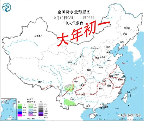 今天的雪很认真！上海多地飘起小雪，照片拍得出的那种