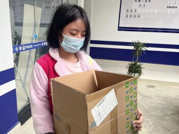 朋友圈刷屏！百余只小狗被遗弃贵州一服务区，暖心后续来了