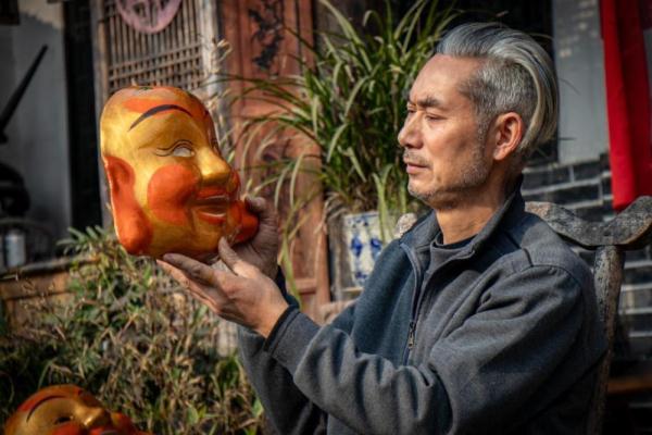 德阳什邡:年味渐浓 非遗“笑脸壳”迎新春 德阳什邡:年味渐浓 非遗“笑脸壳”迎新春