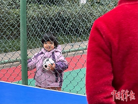 菜市场的烟火气“嵌入”咱社区