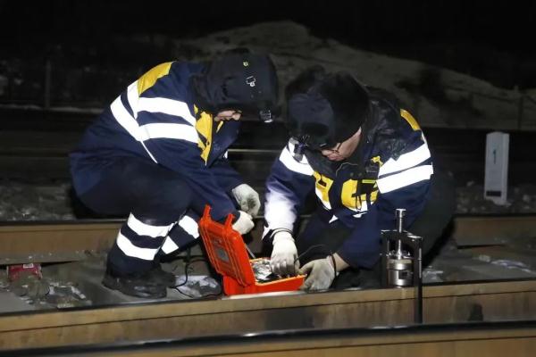 青春力量在风雪春运中集结！