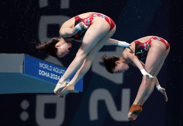 游泳世锦赛 | 陈芋汐/全红婵女双10米台夺冠
