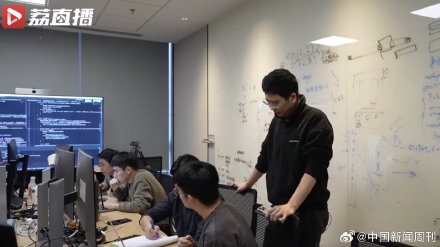 心愿实现！父亲离世后戍边战士收到AI全家福