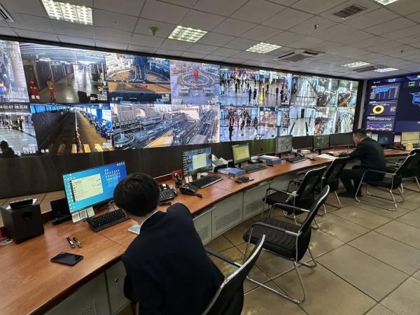 北京西站迎来春运节前客流最高峰!预计发送旅客22.3万人 北京西站迎来春运节前客流最高峰!预计发送旅客22.3万人